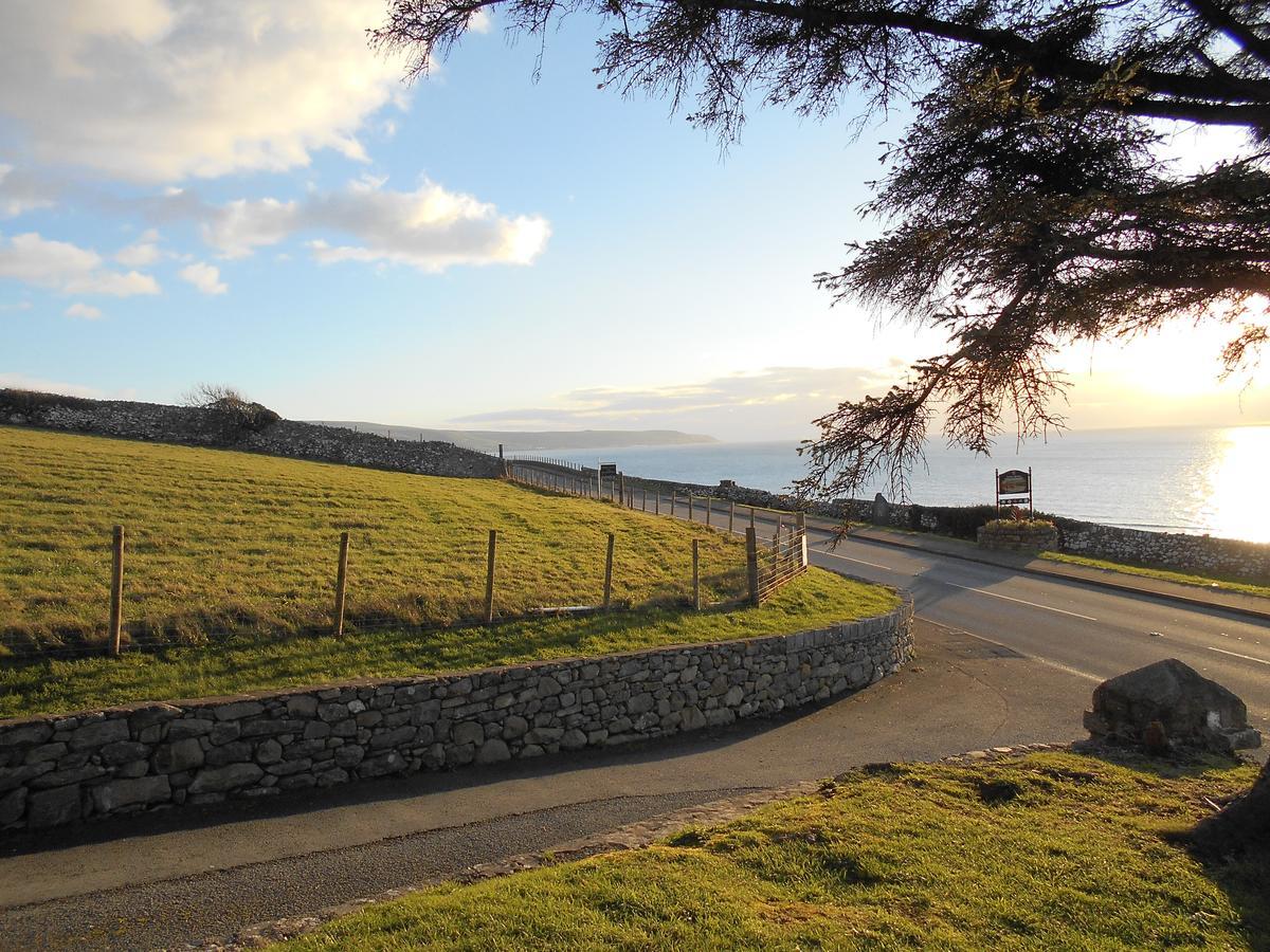 Hendre Clochydd Hall Llanaber Exteriör bild